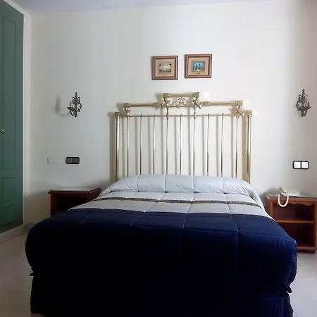 בית הארחה Siete Picos Estacion de El Espinar